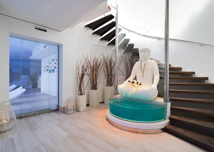 Victoria Palace Hotel & Zen Wellness